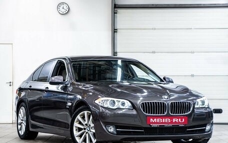 BMW 5 серия, 2012 год, 2 369 000 рублей, 2 фотография