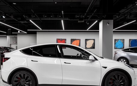 Tesla Model Y I, 2023 год, 7 500 000 рублей, 4 фотография