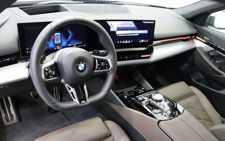 BMW 5 серия, 2023 год, 13 499 000 рублей, 8 фотография