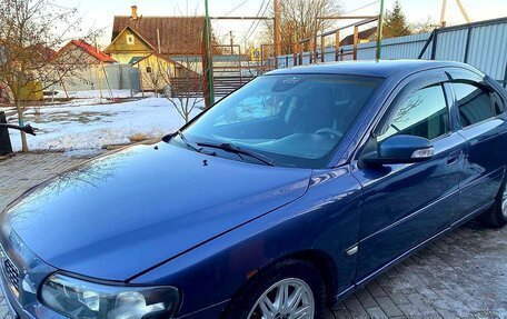 Volvo S60 III, 2001 год, 440 000 рублей, 4 фотография
