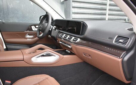 Mercedes-Benz GLS, 2023 год, 18 900 000 рублей, 15 фотография