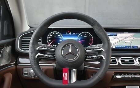 Mercedes-Benz GLS, 2023 год, 18 900 000 рублей, 12 фотография
