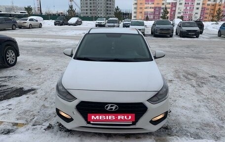 Hyundai Solaris II рестайлинг, 2018 год, 1 380 000 рублей, 8 фотография