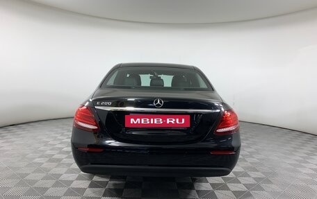 Mercedes-Benz E-Класс, 2017 год, 2 720 000 рублей, 6 фотография