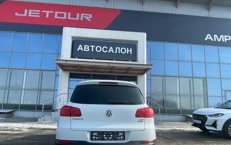 Volkswagen Tiguan I, 2015 год, 1 690 000 рублей, 4 фотография