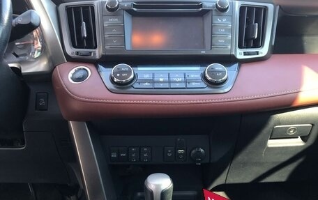 Toyota RAV4, 2013 год, 2 900 000 рублей, 4 фотография