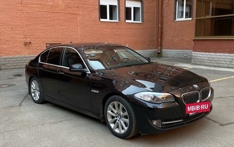 BMW 5 серия, 2012 год, 2 150 000 рублей, 3 фотография