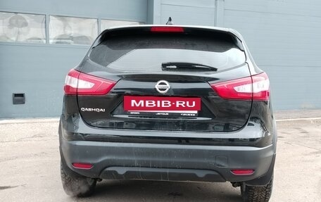 Nissan Qashqai, 2017 год, 1 692 000 рублей, 6 фотография