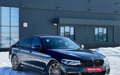 BMW 5 серия, 2019 год, 5 555 555 рублей, 4 фотография