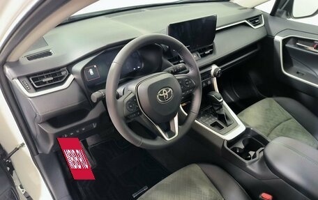 Toyota RAV4, 2023 год, 5 100 000 рублей, 12 фотография