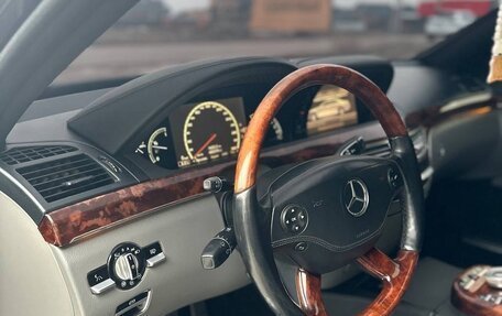 Mercedes-Benz S-Класс, 2006 год, 1 350 000 рублей, 10 фотография