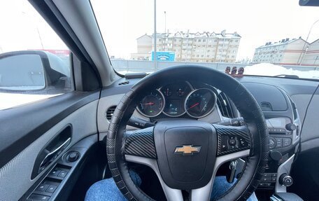 Chevrolet Cruze II, 2013 год, 990 000 рублей, 8 фотография
