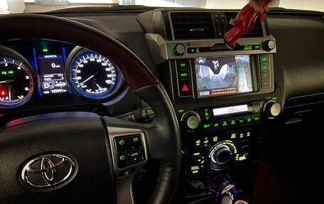 Toyota Land Cruiser Prado 150 рестайлинг 2, 2016 год, 5 200 000 рублей, 15 фотография