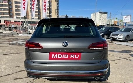Volkswagen Touareg III, 2022 год, 9 980 000 рублей, 6 фотография