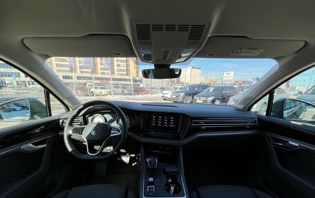 Volkswagen Touareg III, 2022 год, 9 980 000 рублей, 13 фотография