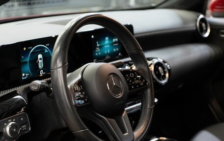 Mercedes-Benz A-Класс, 2018 год, 2 499 000 рублей, 5 фотография