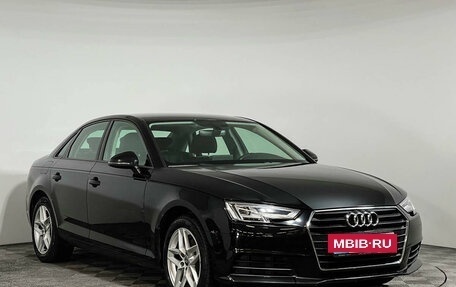 Audi A4, 2018 год, 2 256 000 рублей, 3 фотография