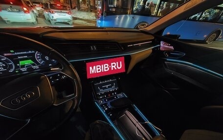Audi e-tron I, 2021 год, 5 555 555 рублей, 11 фотография