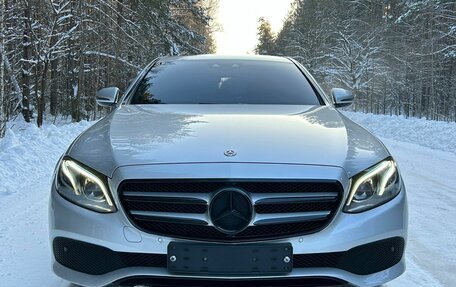 Mercedes-Benz E-Класс, 2017 год, 3 700 000 рублей, 3 фотография