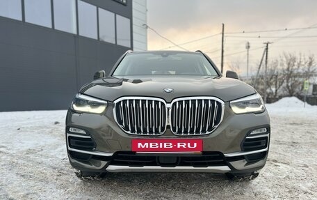 BMW X5, 2019 год, 5 650 000 рублей, 2 фотография