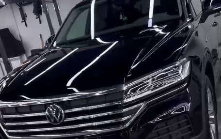 Volkswagen Touareg III, 2021 год, 6 500 000 рублей, 4 фотография