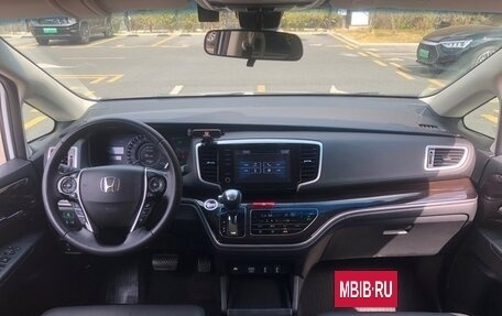 Honda Odyssey IV, 2021 год, 3 488 000 рублей, 10 фотография