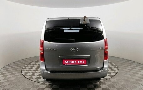 Hyundai Grand Starex Grand Starex I рестайлинг 2, 2012 год, 1 259 000 рублей, 3 фотография