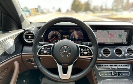 Mercedes-Benz E-Класс, 2021 год, 3 779 000 рублей, 10 фотография