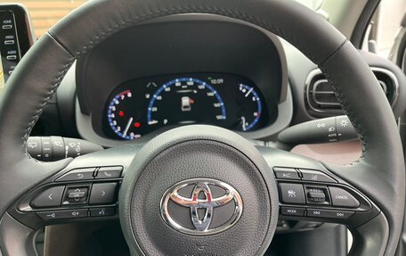 Toyota Yaris Cross, 2020 год, 1 430 000 рублей, 12 фотография