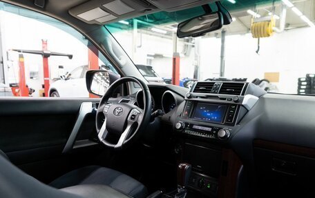 Toyota Land Cruiser Prado 150 рестайлинг 2, 2016 год, 4 199 000 рублей, 19 фотография