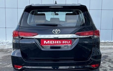 Toyota Fortuner II, 2023 год, 6 500 000 рублей, 7 фотография