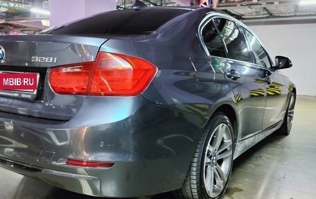BMW 3 серия, 2012 год, 1 800 000 рублей, 8 фотография