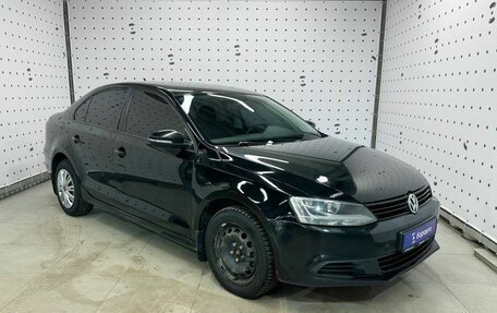 Volkswagen Jetta VI, 2012 год, 890 000 рублей, 2 фотография