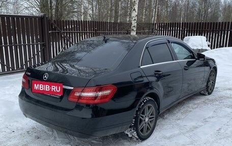 Mercedes-Benz E-Класс, 2012 год, 1 250 000 рублей, 2 фотография