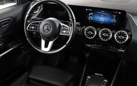 Mercedes-Benz GLA, 2020 год, 3 881 000 рублей, 17 фотография