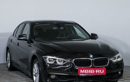 BMW 3 серия, 2018 год, 2 387 000 рублей, 3 фотография