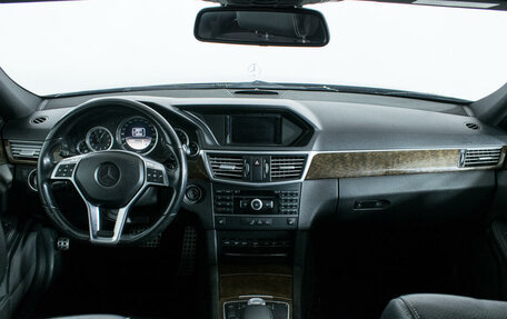 Mercedes-Benz E-Класс, 2012 год, 1 740 000 рублей, 12 фотография