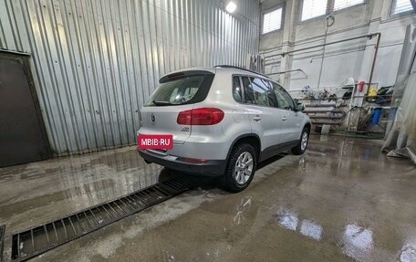 Volkswagen Tiguan I, 2013 год, 1 560 000 рублей, 3 фотография