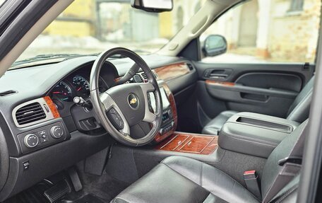 Chevrolet Tahoe III, 2012 год, 3 150 000 рублей, 15 фотография