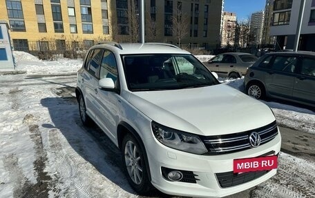 Volkswagen Tiguan I, 2016 год, 2 400 000 рублей, 3 фотография