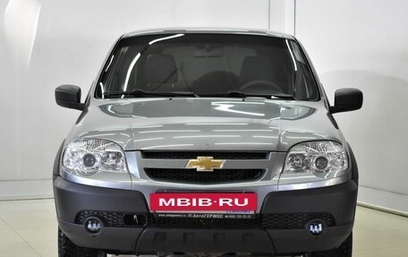 Chevrolet Niva I рестайлинг, 2016 год, 860 000 рублей, 2 фотография