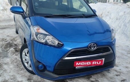 Toyota Sienta II, 2018 год, 1 590 000 рублей, 11 фотография