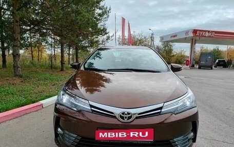 Toyota Corolla, 2017 год, 1 850 000 рублей, 3 фотография