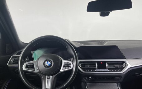 BMW 3 серия, 2018 год, 4 097 000 рублей, 10 фотография