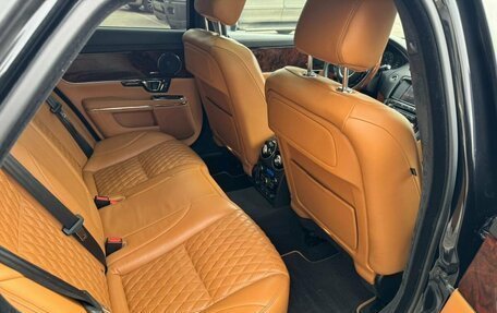 Jaguar XJ IV (X351), 2017 год, 4 000 000 рублей, 19 фотография