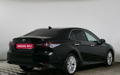 Toyota Camry, 2020 год, 3 130 000 рублей, 5 фотография