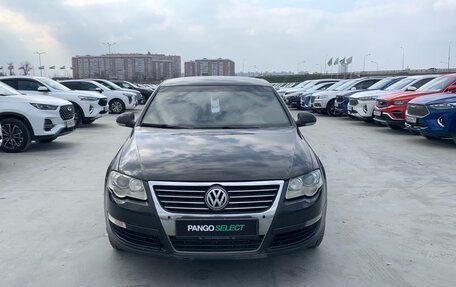 Volkswagen Passat B6, 2007 год, 799 000 рублей, 2 фотография