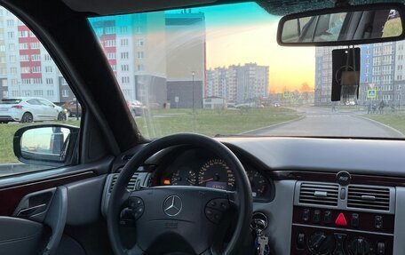 Mercedes-Benz E-Класс, 2001 год, 420 000 рублей, 7 фотография