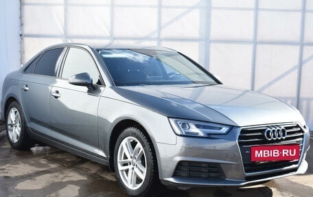 Audi A4, 2019 год, 2 377 000 рублей, 3 фотография