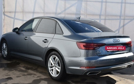 Audi A4, 2019 год, 2 377 000 рублей, 7 фотография